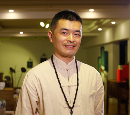 李军主治中医师